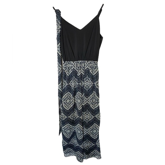 ALICE + OLIVIA
Printed V-Neck Jumpsuit Black M - Picture 1 of 5